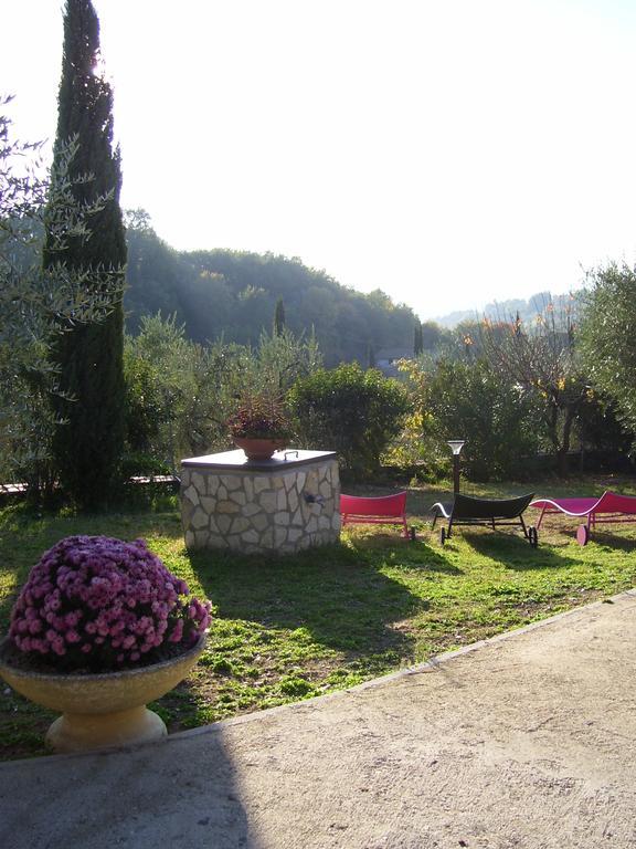 La Tana Delle Stelle B&B Di Charme E Relax Fara in Sabina Extérieur photo